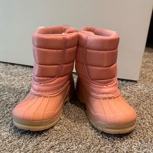 Oshkosh snow boots